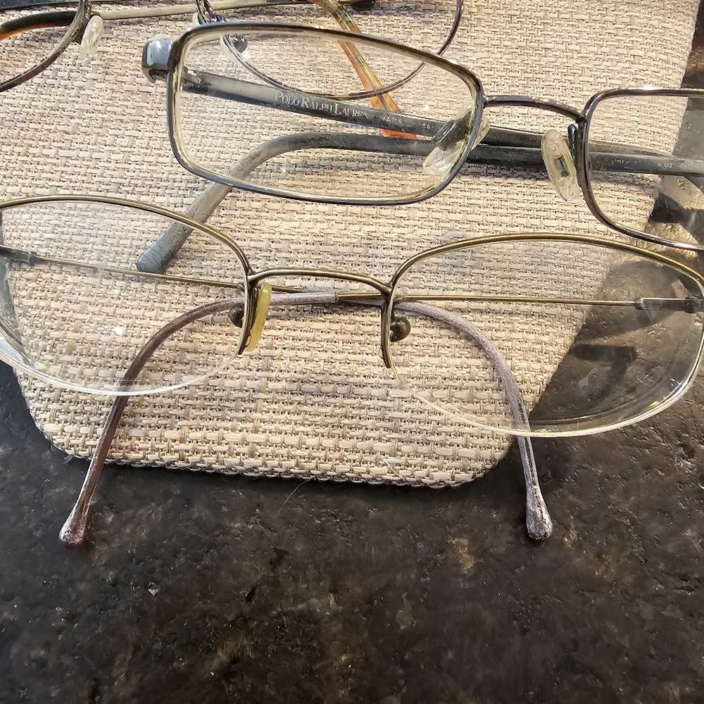 7 pairs of wire frame glasses for crafting/art projects/repurposing - Picture 2 of 6